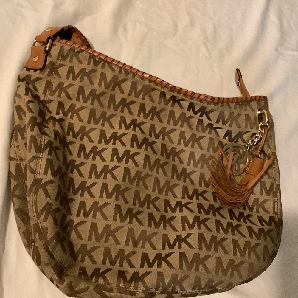 Micheal Kors bag